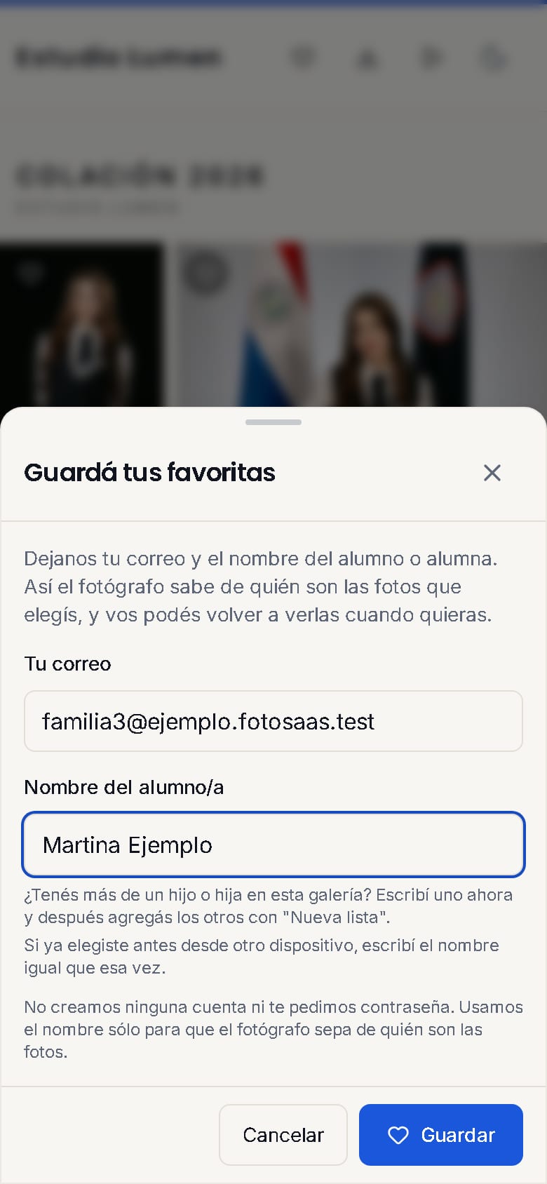La ventana que ve la familia en el celular: pide su correo y el Nombre del alumno/a antes de guardar la primera favorita.